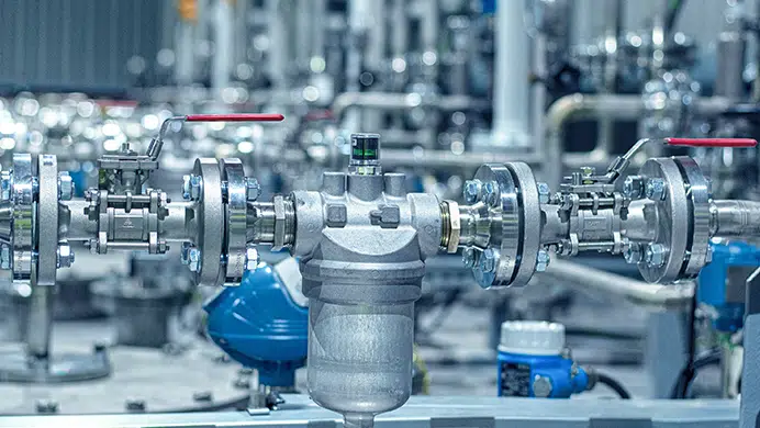 Endüstriyel Projeler İçin Hangi Paslanmaz Çelik Uygun?