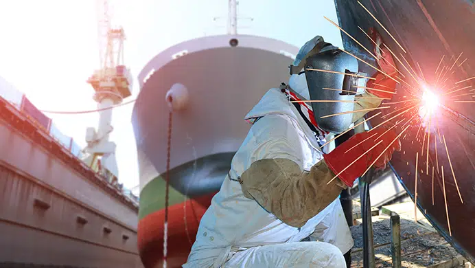 Kimya, Gemi ve Ağır Sanayi Sektörü İçin Yüksek Performanslı Paslanmaz Çözümler